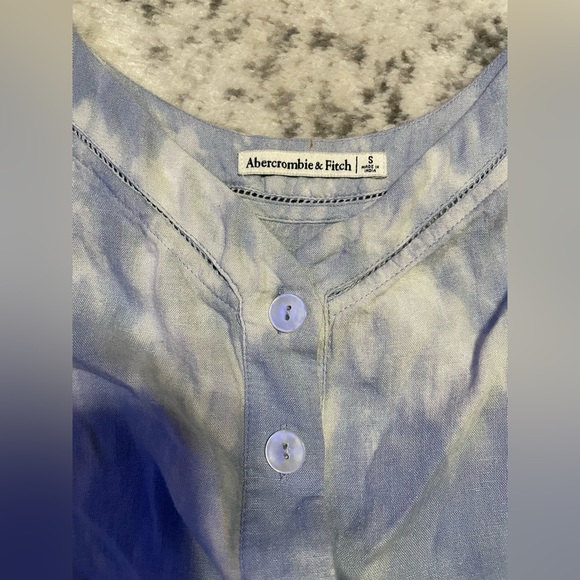 Abercrombie and Fitch tank top - Picture 2 of 2